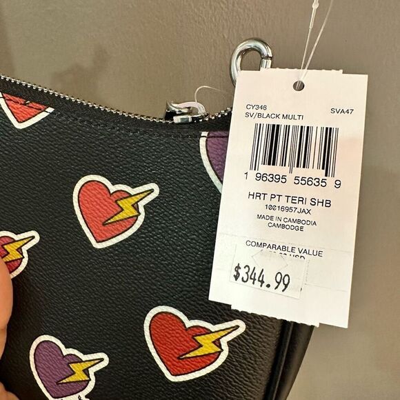 NWT ❤️ Coach CY346 Teri Shoulder Satchel Leather Bag Heart Bolt Print crossbody - Picture 6 of 9
